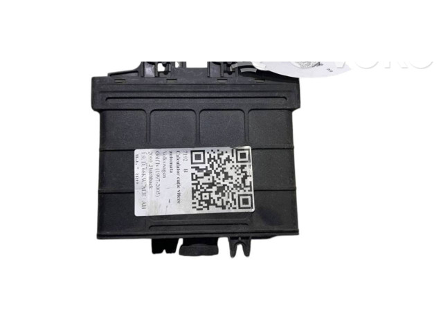 Блок управления коробкой передач 01M927733EQ, 5DG00792103 Volkswagen Golf IV