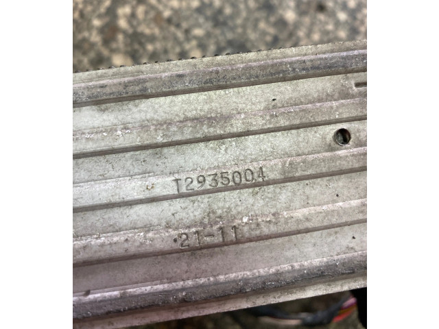 Интеркулер  T2935004, 21211   Opel Meriva B 