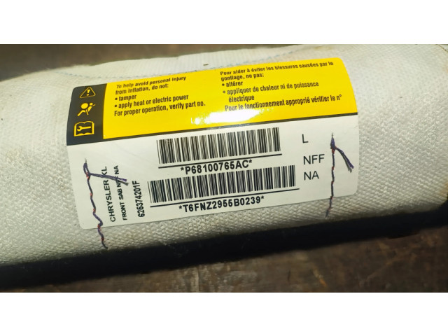 Подушка безопасности в сиденье P68100765AC   Jeep Cherokee