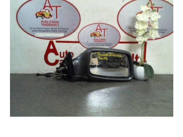 Zpětné zrcátko Renault 21 1992