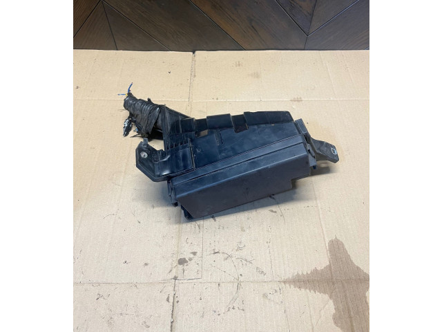 Блок предохранителей     Honda HR-V    