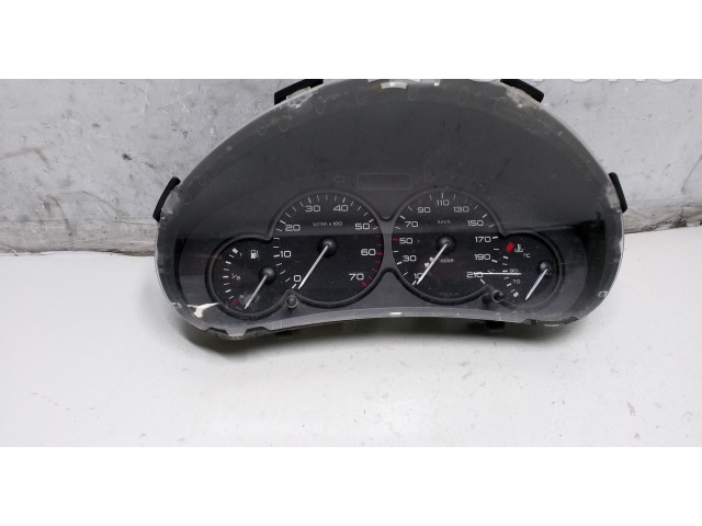 Přístrojová deska Citroen Berlingo 2004 555000300001, 555000300101