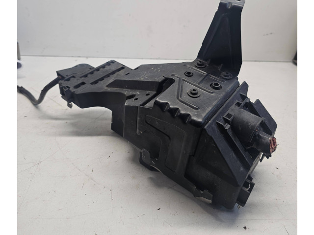 Турбина Блок предохранителей Volvo S80 9441607