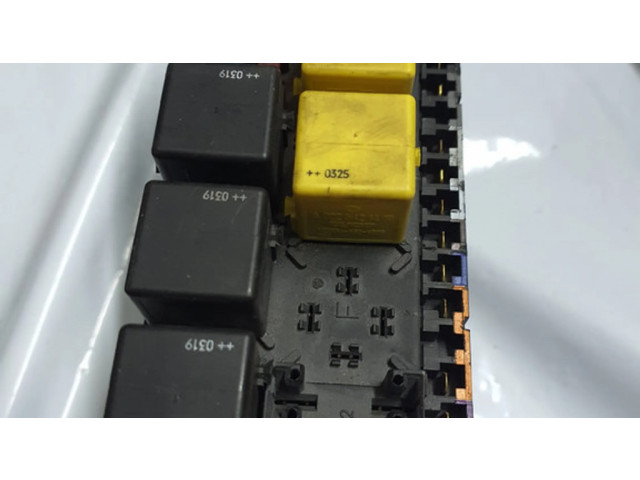 Блок комфорта A2305450832, 05045117 Mercedes-Benz SL R230