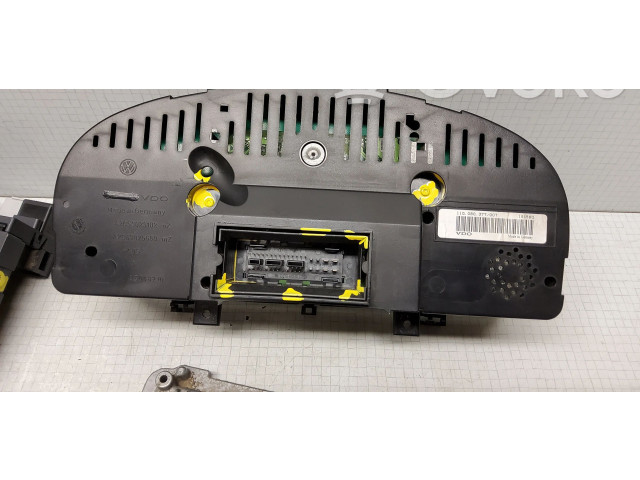 Řídící jednotka 03G906021PD, 0281014073   Volkswagen Caddy 2010