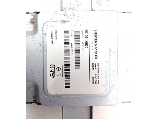 Блок управления 961201H500   KIA Ceed