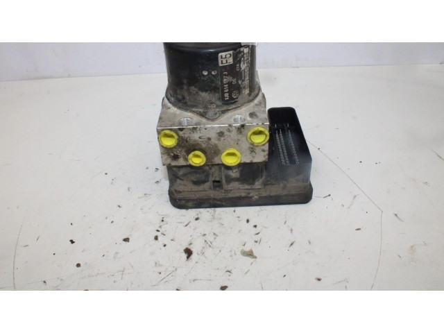 Блок АБС 1C0907379M Volkswagen Bora 1998 - 2005 года