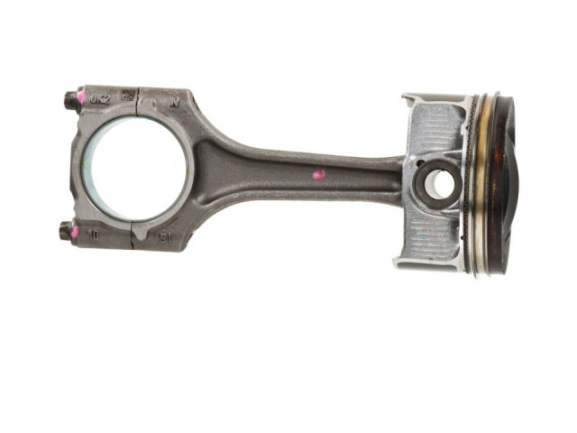 Шатун 06H198401D Audi Q2 -