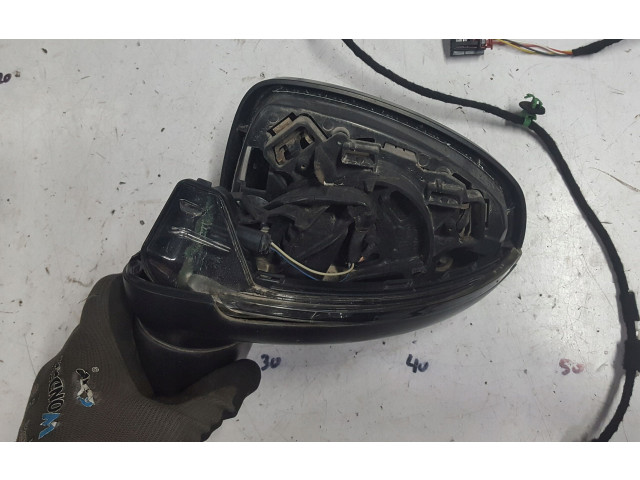 Зеркало электрическое Audi A1 2010 - 2018 года