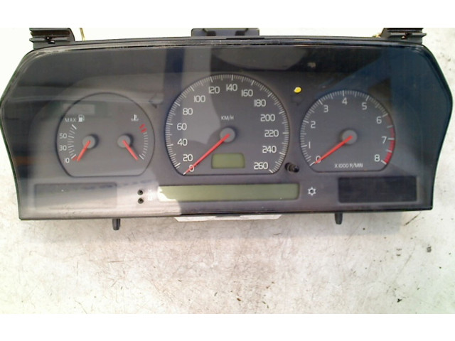 Панель приборов 9166196, 9166196   Volvo S70  V70  V70 XC       