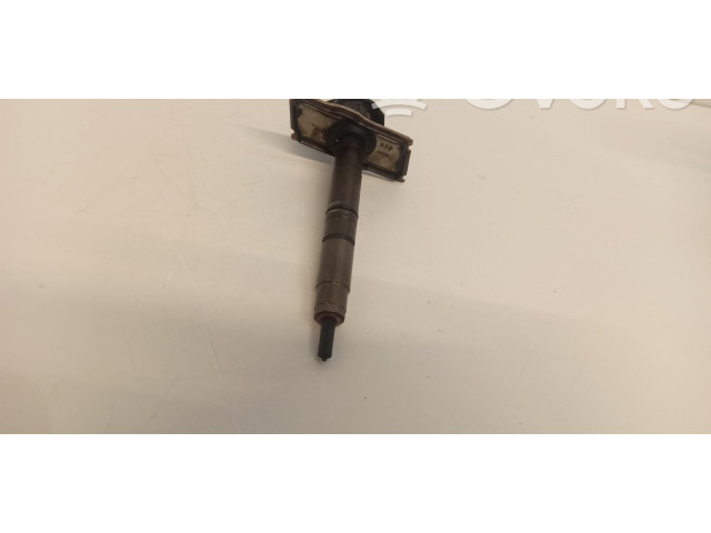 Форсунка 03L130277    Audi A5 8T 8F  CAHA 