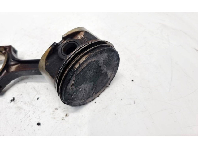 Píst Chrysler Voyager