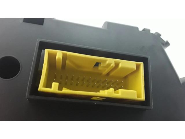 Панель приборов 1490107000, 501021630040 Citroen C8