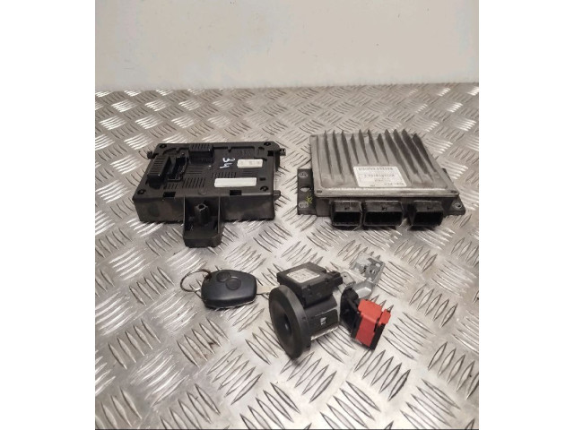 Комплект блоков управления Renault Clio III