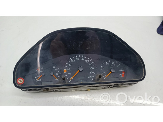 Přístrojová deska  Mercedes-Benz 190 W201 1988 202540481100  