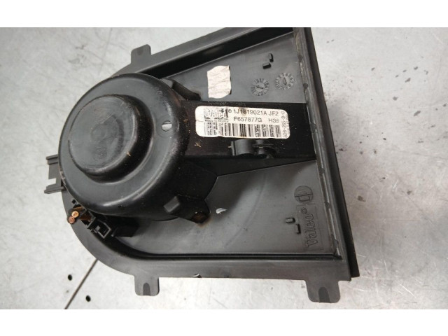 Вентилятор печки       Volkswagen Bora