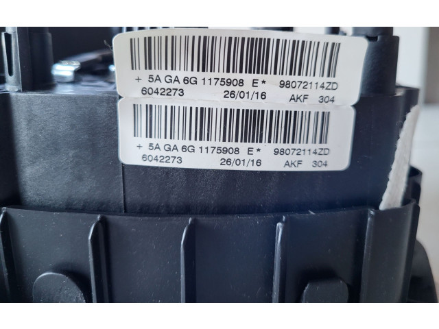 Подушка безопасности водителя 98072114ZD   Peugeot 2008 I