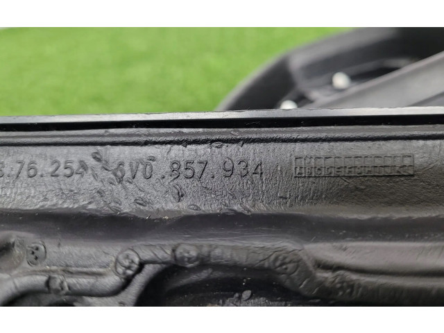 Зеркало электрическое Skoda Fabia Mk3 (NJ) 2015 - 2021 года