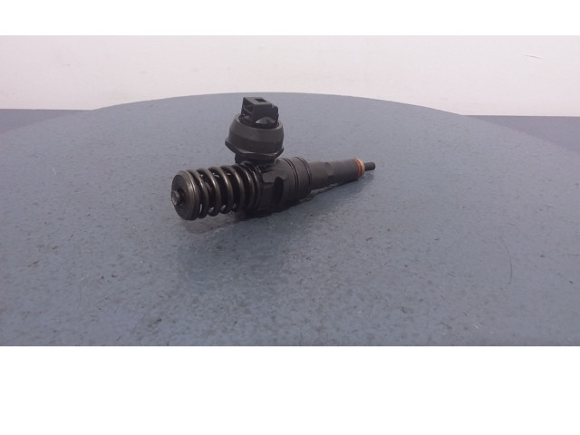 Vstřikovač 038130073AG, 038130073AG Volkswagen Caddy