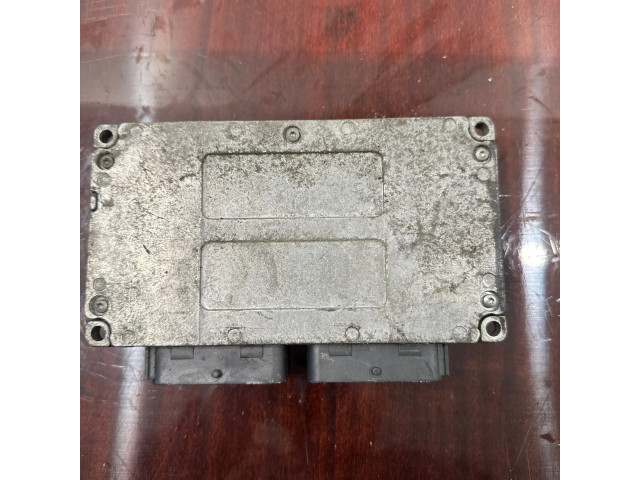 Блок управления коробкой передач S118047529B, 8200031512 Peugeot 307