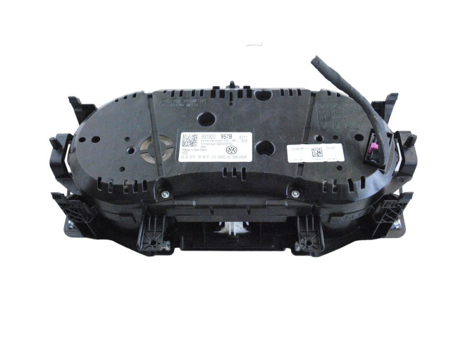 Панель приборов 5G1920957B Volkswagen Golf VII