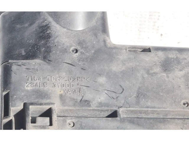 Pojistková skříňka 7154708230, 7154-7082-30 Nissan Murano Z50 2003