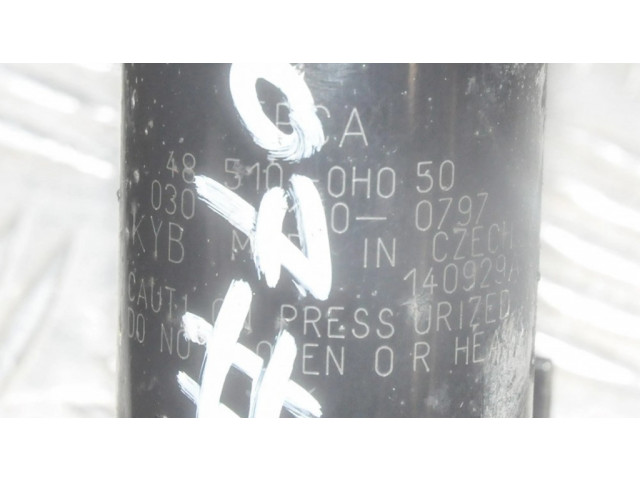 Передний амортизатор      