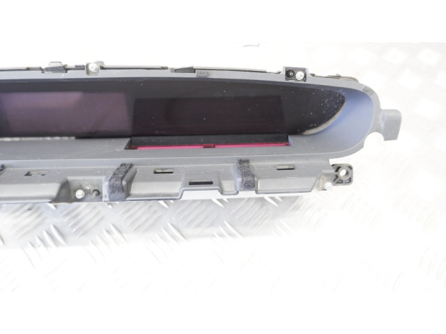 Přístrojová deska Toyota Prius (XW30) 2011 8380047120, 8380047120