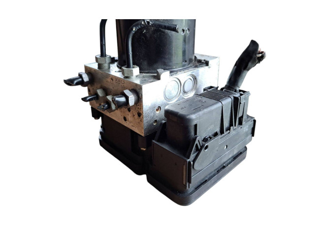 Блок АБС 30681619, P30681619   Volvo  V70  2008 - 2013 года