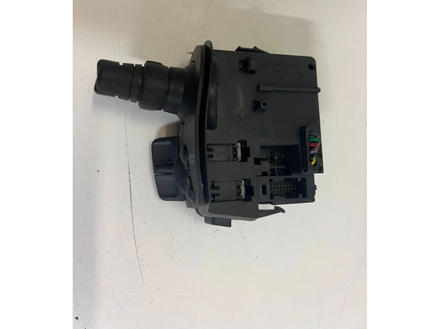 Ручка стеклоочистителей 28473052 Renault Kangoo II