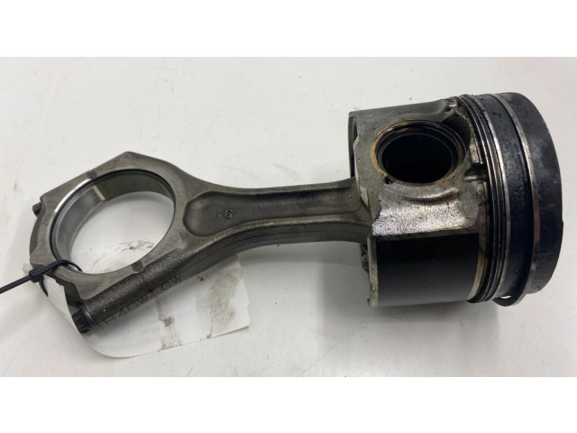 Поршень 12100AA280 Subaru Forester SH для дизельного двигателя 2.0