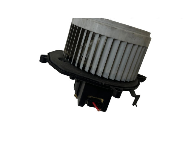 Вентилятор печки    181428100   Peugeot Partner