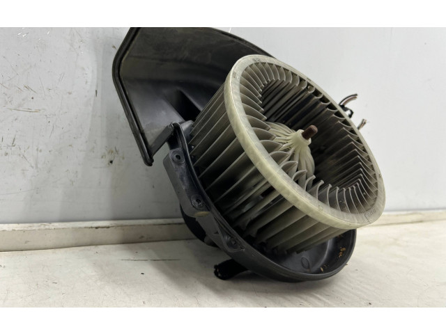 Вентилятор печки    6q1820015c   Skoda Fabia Mk1 (6Y)
