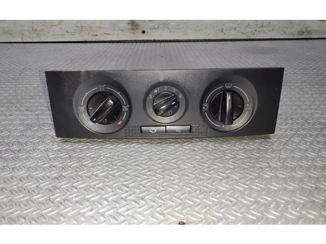Блок управления климат-контролем 6Y0820045C   Skoda Fabia Mk1 (6Y)