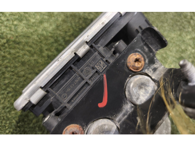 Блок АБС 476608516R, 284J72362R   Renault  Trafic III (X82)  2014 -  года