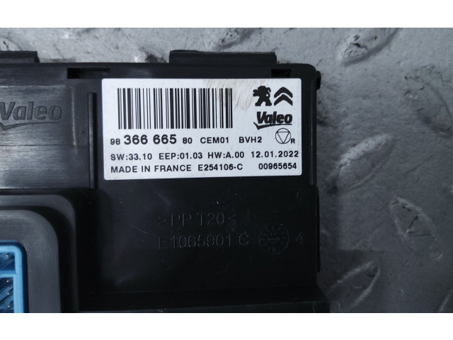 Блок управления 9836666580   Toyota ProAce City