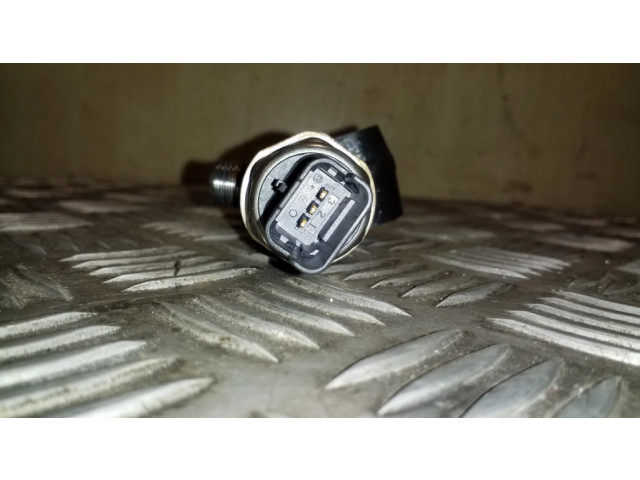 Топливная рампа 9684753080, 9664111780   Citroen DS4 1.6 