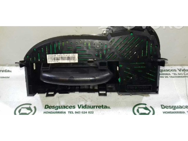 Панель приборов 8200725329F, A2C53220459   Renault Twingo II       