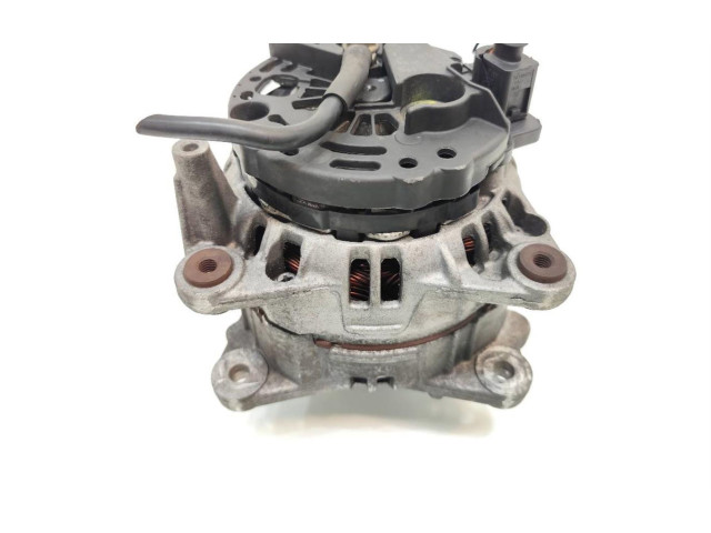 Генератор 028903031   Volkswagen PASSAT      