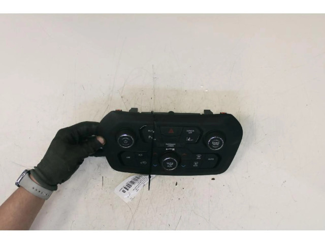 Блок управления климат-контролем    Jeep Renegade