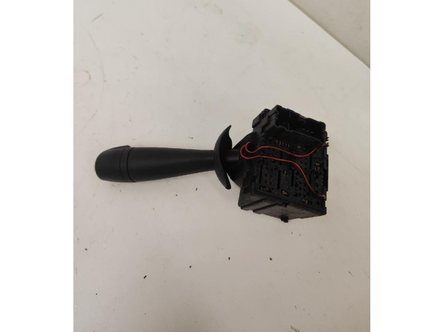 Ручка стеклоочистителей 255671453R   Dacia Dokker