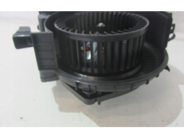 Вентилятор печки    64119382861BMW   BMW X3 G01