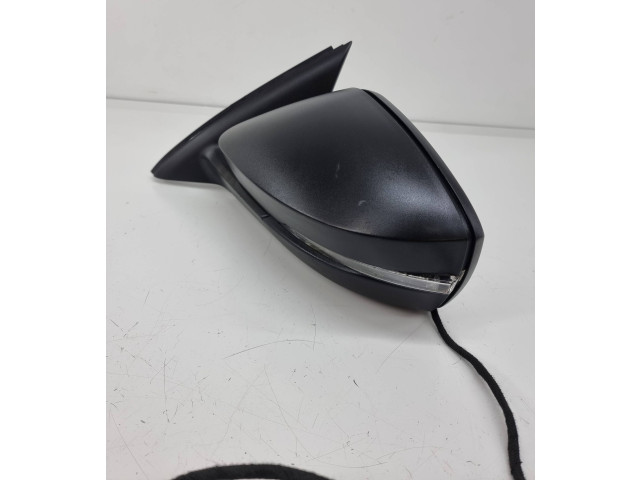 Зеркало электрическое Skoda Octavia Mk3 (5E) 2013 - 2019 года