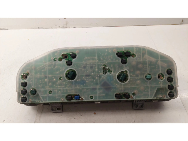 Панель приборов GE6RA Mazda 626