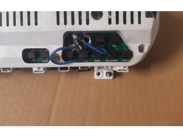 Přístrojová deska KIA Cerato 2006 940032F340