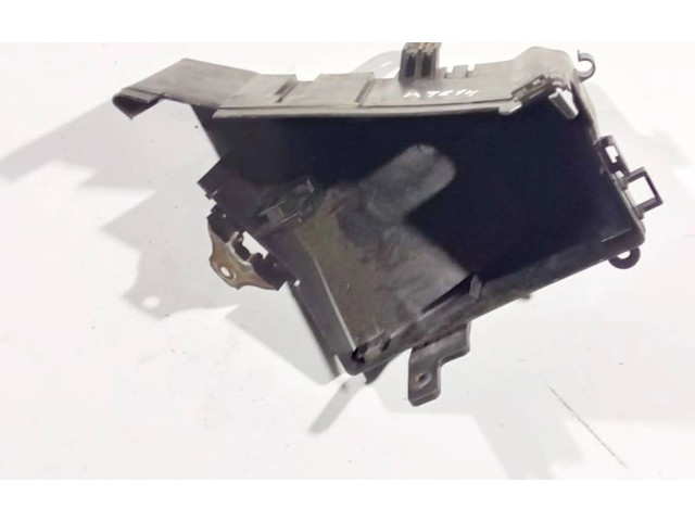 Блок предохранителей  mb700200b   Subaru B9 Tribeca    