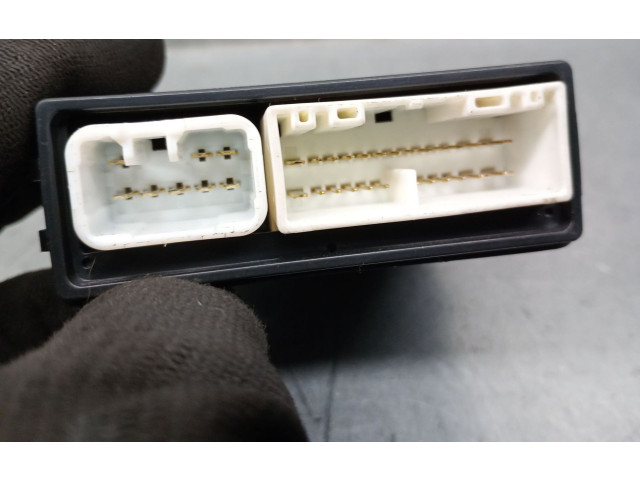 Блок управления 8922448020, 8922448020 Lexus RX XU10