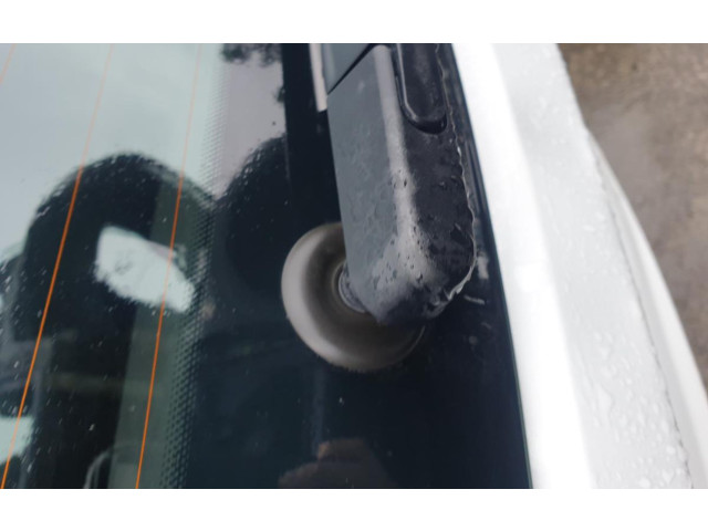 Моторчик заднего дворника Dacia Sandero