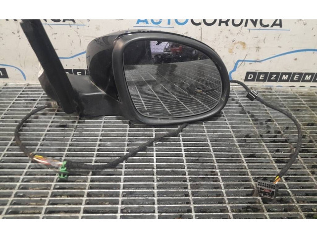 Zpětné zrcátko Volkswagen Tiguan 2009