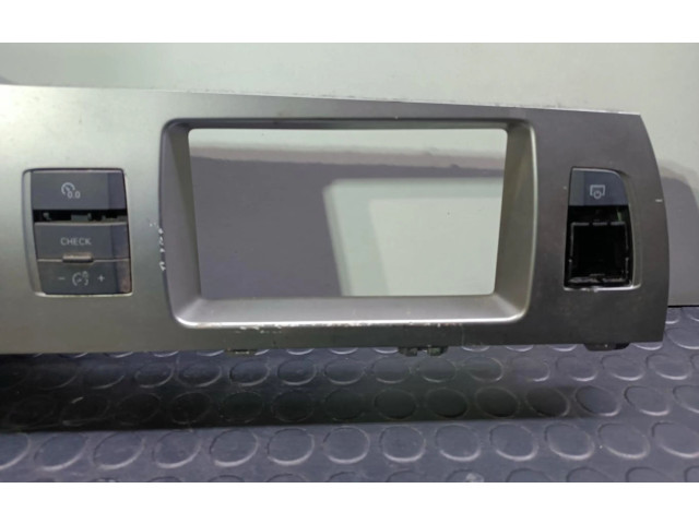 Přístrojová deska Audi Q7 4L 5550007301